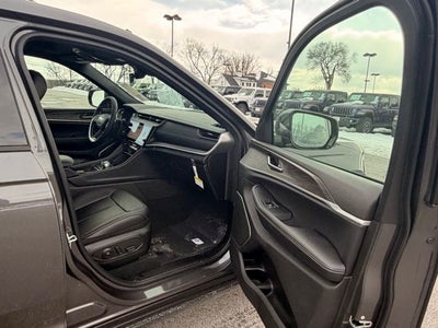 2026 Jeep Grand Cherokee GRAND CHEROKEE L LIMITED 4X4