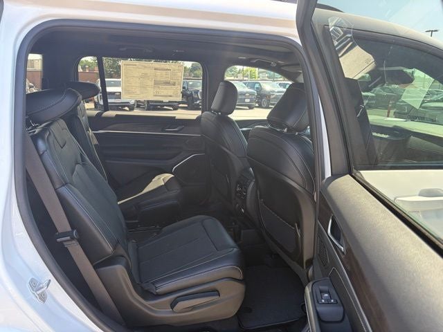 2026 Jeep Grand Cherokee GRAND CHEROKEE L LIMITED RESERVE 4X4