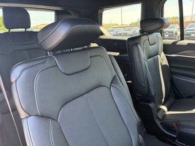 2026 Jeep Grand Cherokee GRAND CHEROKEE L LIMITED RESERVE 4X4