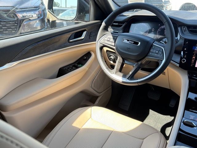 2026 Jeep Grand Cherokee GRAND CHEROKEE L LIMITED 4X4