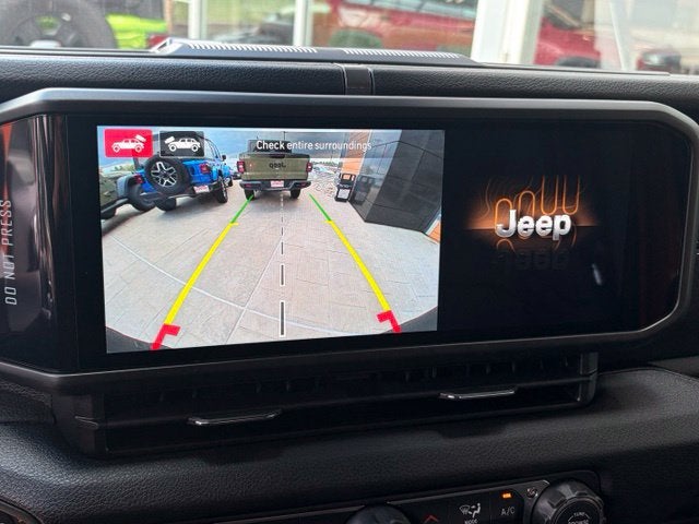 2027 Jeep Wrangler WRANGLER 4-DOOR MOAB