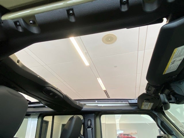 2025 Jeep Wrangler WRANGLER 4-DOOR RUBICON 392