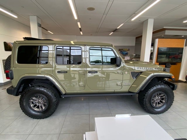 2025 Jeep Wrangler WRANGLER 4-DOOR RUBICON 392