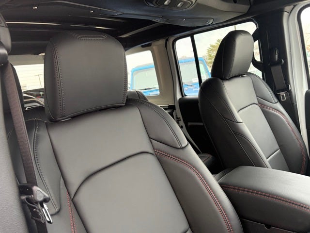 2026 Jeep Wrangler WRANGLER 4-DOOR MOAB 392