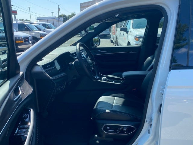 2023 Jeep Grand Cherokee 4xe Overland