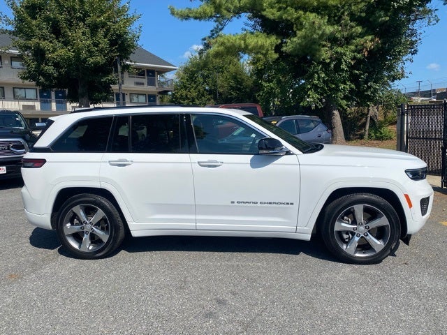 2023 Jeep Grand Cherokee 4xe Overland