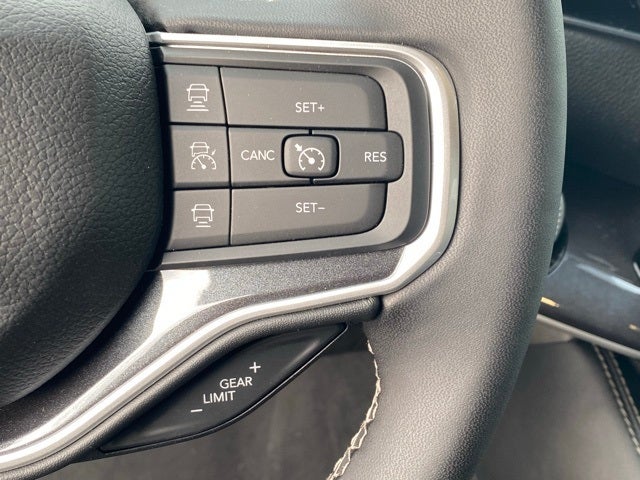 2024 Jeep Wagoneer WAGONEER L 4X4