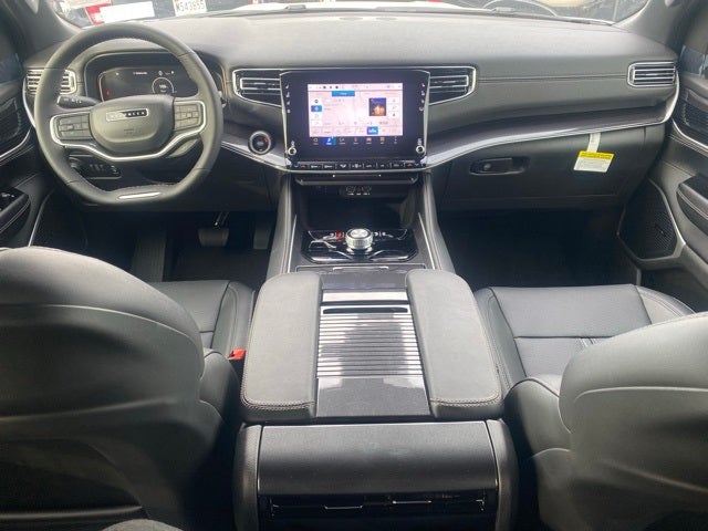 2024 Jeep Wagoneer WAGONEER L 4X4