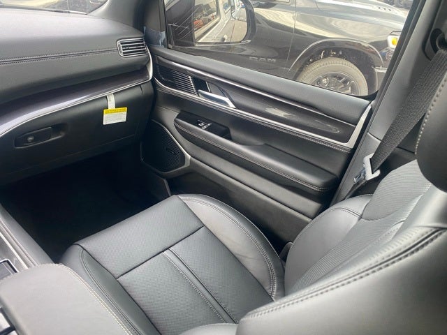 2024 Jeep Wagoneer WAGONEER L 4X4