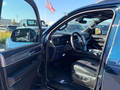 2027 Jeep Grand Wagoneer GRAND WAGONEER LONG WHEELBASE 4X4