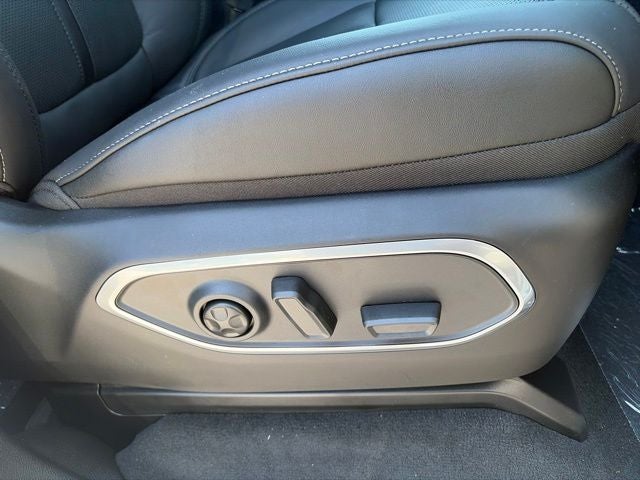2026 Jeep Grand Wagoneer GRAND WAGONEER L LIMITED ALTITUDE 4X4