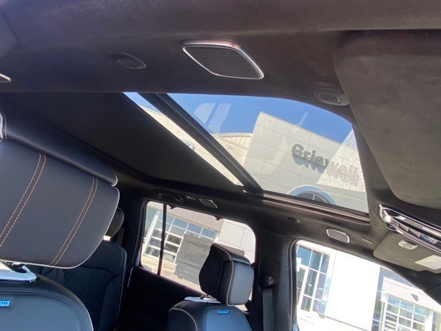 2023 Jeep Grand Wagoneer Grand Wagoneer L Series III Obsidian 4X4