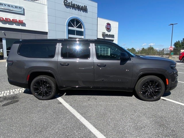 2023 Jeep Grand Wagoneer Grand Wagoneer L Series III Obsidian 4X4