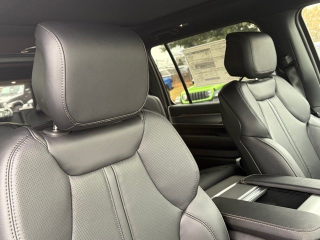 2026 Jeep Grand Wagoneer GRAND WAGONEER LIMITED ALTITUDE 4X4