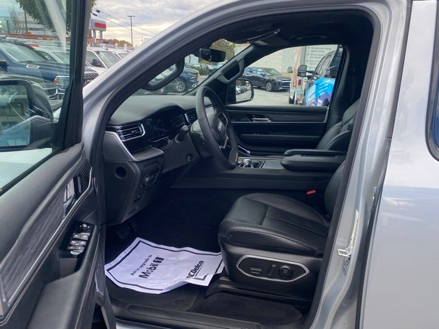 2023 Jeep Wagoneer Series III 4x4