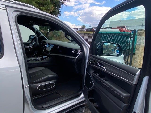 2023 Jeep Wagoneer Series III 4x4