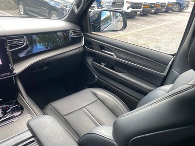 2023 Jeep Wagoneer Series III 4x4