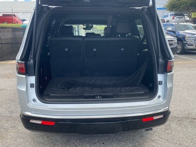 2023 Jeep Wagoneer Series III 4x4