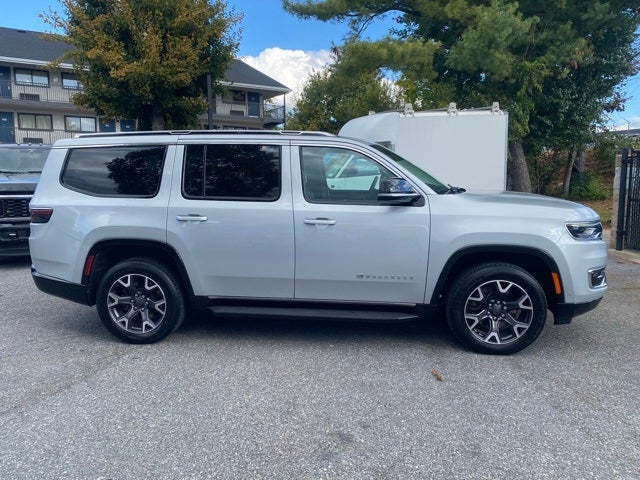 2023 Jeep Wagoneer Series III 4x4