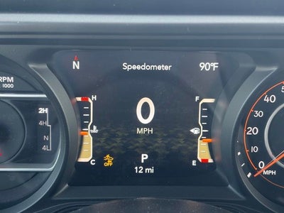 2026 Jeep Gladiator GLADIATOR SAHARA 4X4