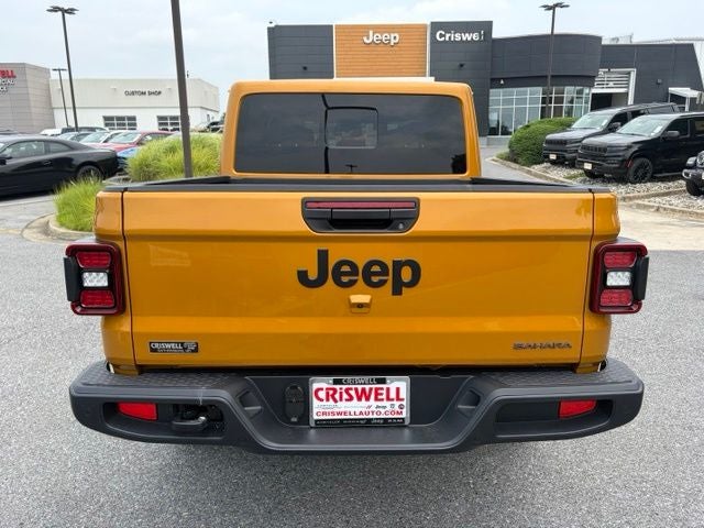 2026 Jeep Gladiator GLADIATOR SAHARA 4X4