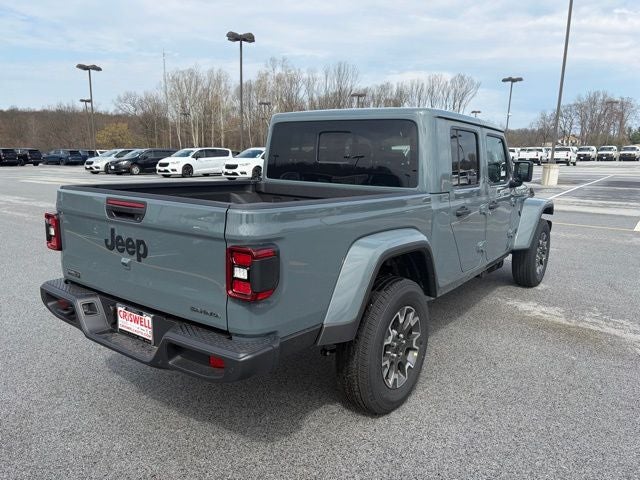 2026 Jeep Gladiator GLADIATOR SAHARA 4X4