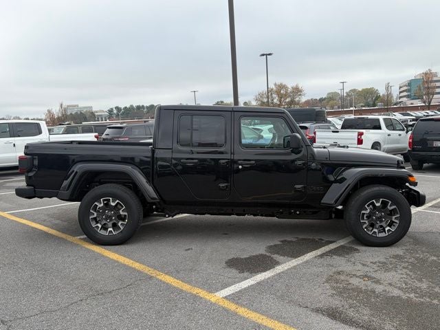 2026 Jeep Gladiator GLADIATOR SAHARA 4X4