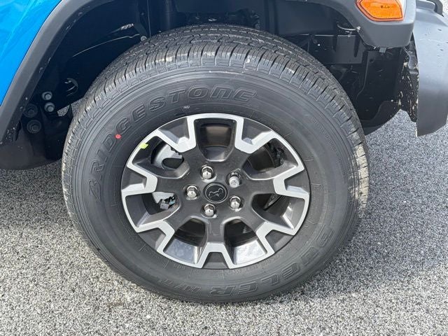 2026 Jeep Gladiator GLADIATOR SAHARA 4X4