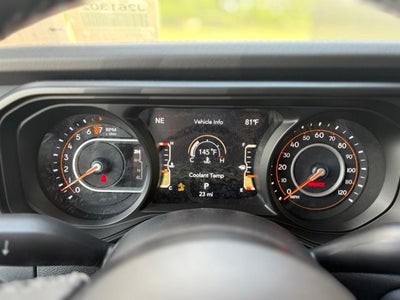 2026 Jeep Gladiator GLADIATOR SAHARA 4X4