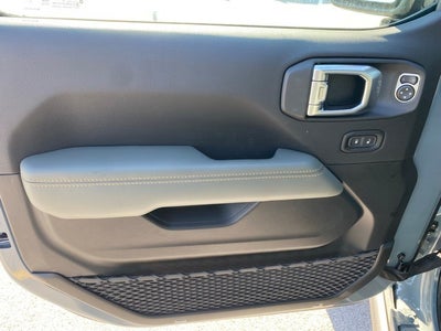 2026 Jeep Gladiator GLADIATOR MOJAVE X 4X4