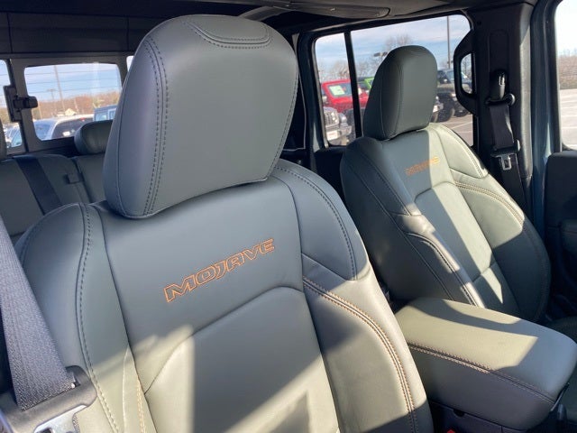 2026 Jeep Gladiator GLADIATOR MOJAVE X 4X4