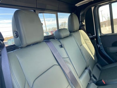 2026 Jeep Gladiator GLADIATOR MOJAVE X 4X4