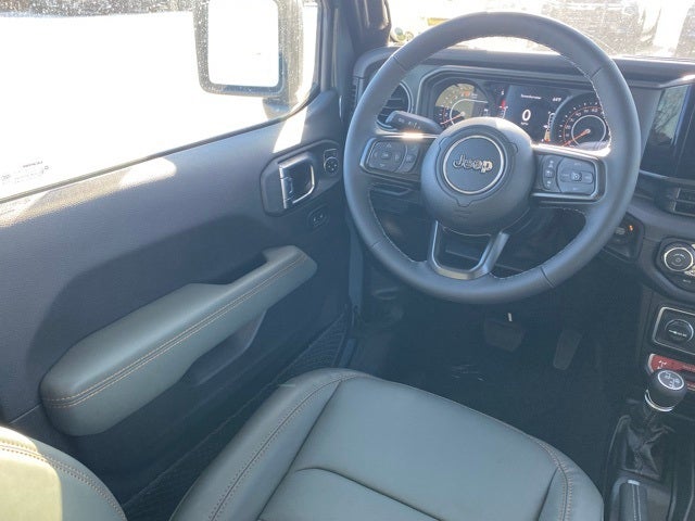 2026 Jeep Gladiator GLADIATOR MOJAVE X 4X4