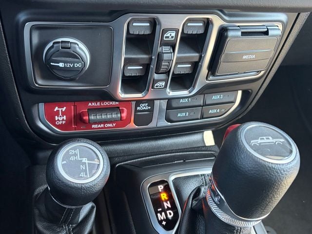 2026 Jeep Gladiator GLADIATOR MOJAVE 4X4