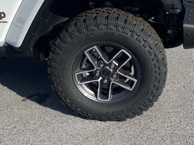 2026 Jeep Gladiator GLADIATOR MOJAVE X 4X4