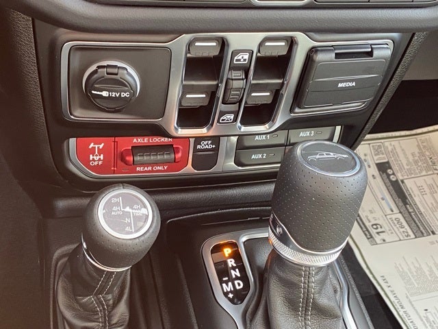 2026 Jeep Gladiator GLADIATOR MOJAVE X 4X4