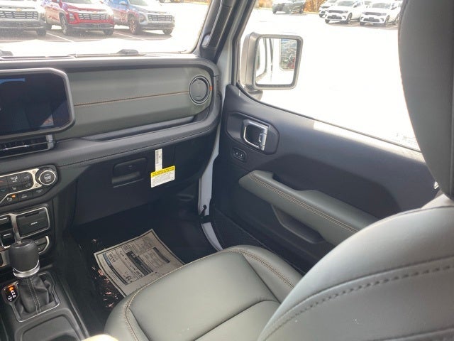 2026 Jeep Gladiator GLADIATOR MOJAVE X 4X4