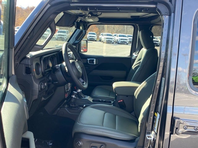 2026 Jeep Gladiator GLADIATOR MOJAVE X 4X4