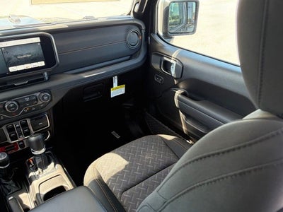 2026 Jeep Gladiator GLADIATOR MOJAVE 4X4