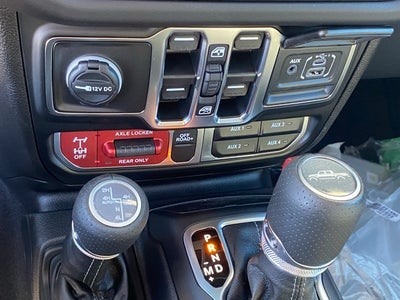 2025 Jeep Gladiator GLADIATOR MOJAVE X 4X4