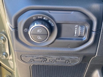 2025 Jeep Gladiator GLADIATOR MOJAVE X 4X4