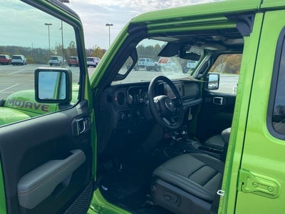 2026 Jeep Gladiator GLADIATOR MOJAVE X 4X4