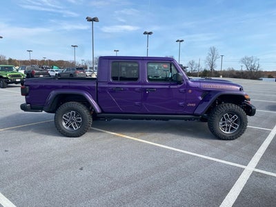 2026 Jeep Gladiator GLADIATOR MOJAVE X 4X4