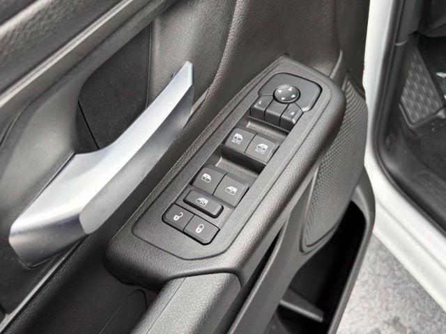 2027 RAM Ram 1500 RAM 1500 TRADESMAN QUAD CAB 4X2 6'4' BOX