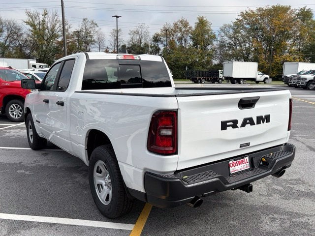 2027 RAM Ram 1500 RAM 1500 TRADESMAN QUAD CAB 4X2 6'4' BOX