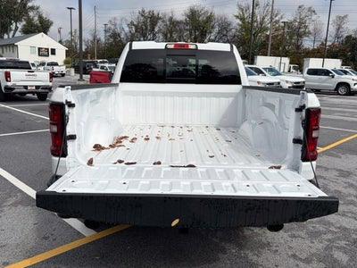 2027 RAM Ram 1500 RAM 1500 TRADESMAN QUAD CAB 4X2 6'4' BOX