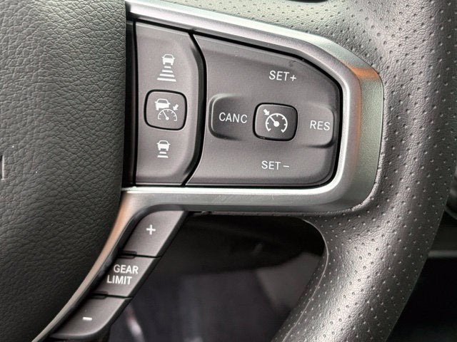 2027 RAM Ram 1500 RAM 1500 TRADESMAN QUAD CAB 4X2 6'4' BOX