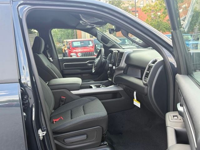 2026 RAM 1500 RAM 1500 BIG HORN QUAD CAB 4X4 6'4' BOX