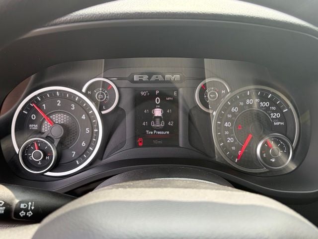 2026 RAM Ram 1500 RAM 1500 TRADESMAN QUAD CAB 4X4 6'4' BOX