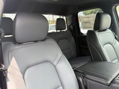 2026 RAM Ram 1500 RAM 1500 TRADESMAN QUAD CAB 4X4 6'4' BOX